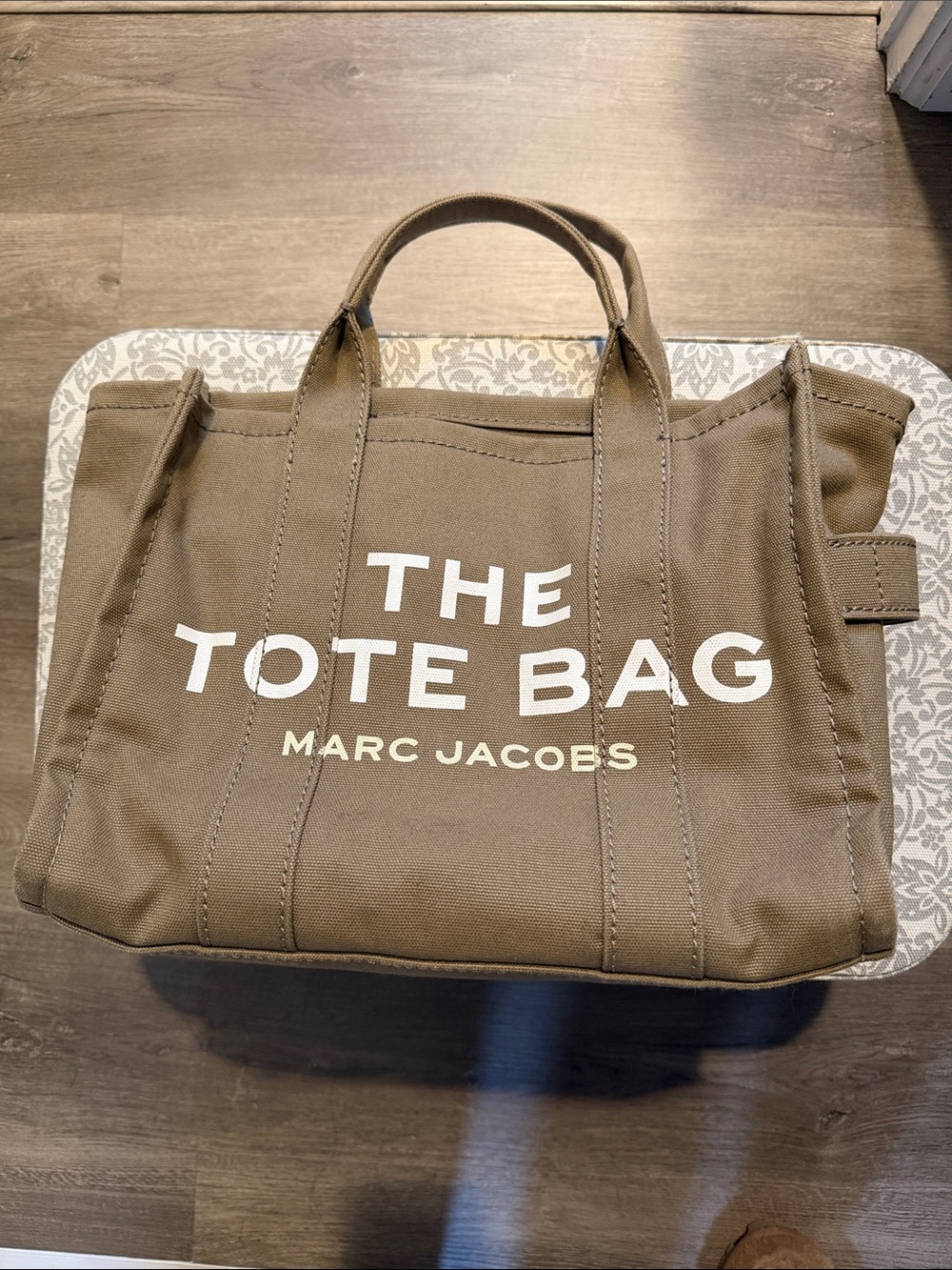 MARC JACOBS TOTE BAG